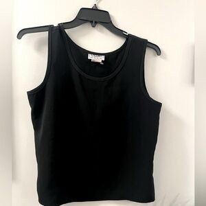 Valenti women sleeveless shirt size medium in black